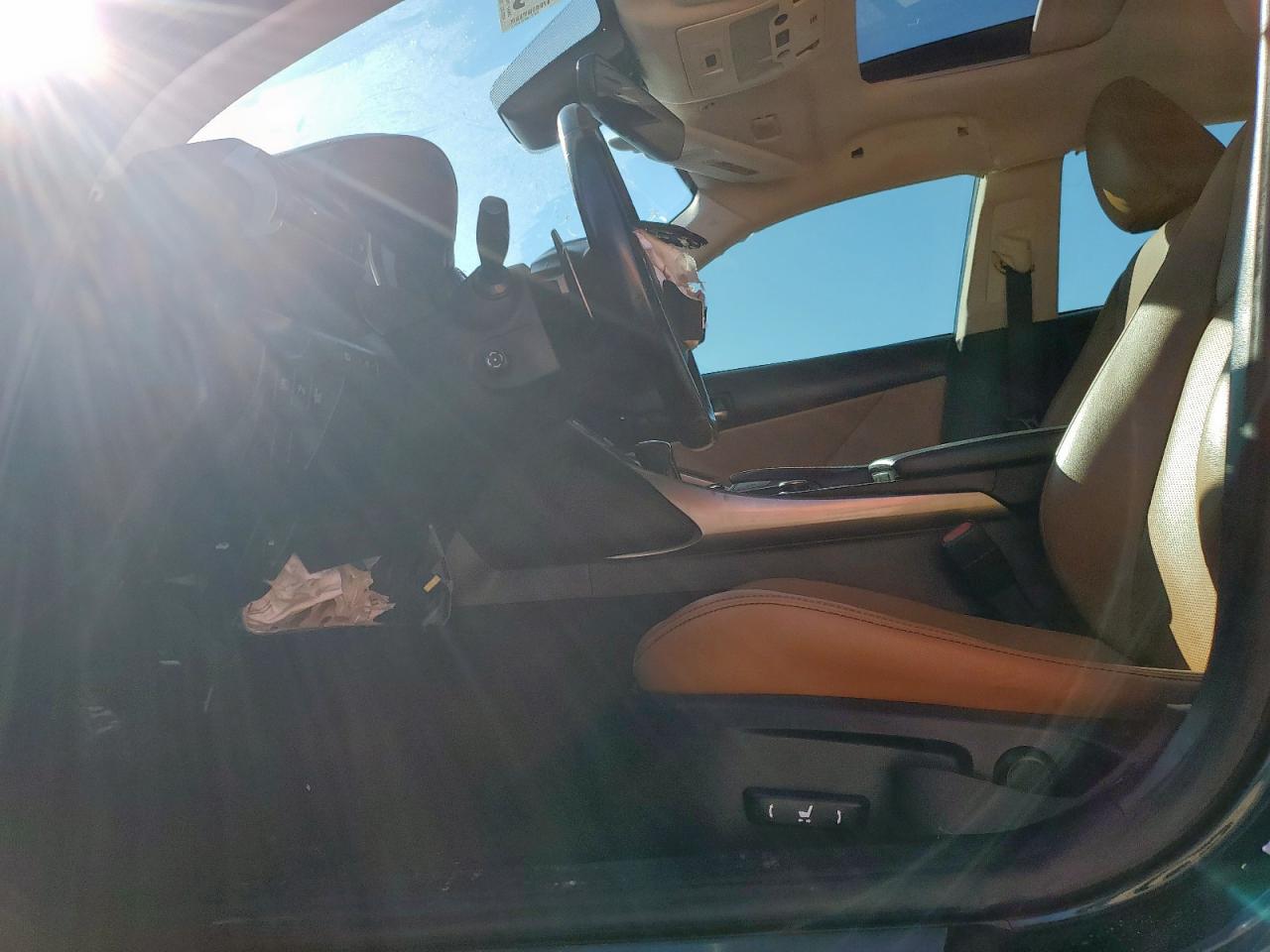 2017 LEXUS IS 200t