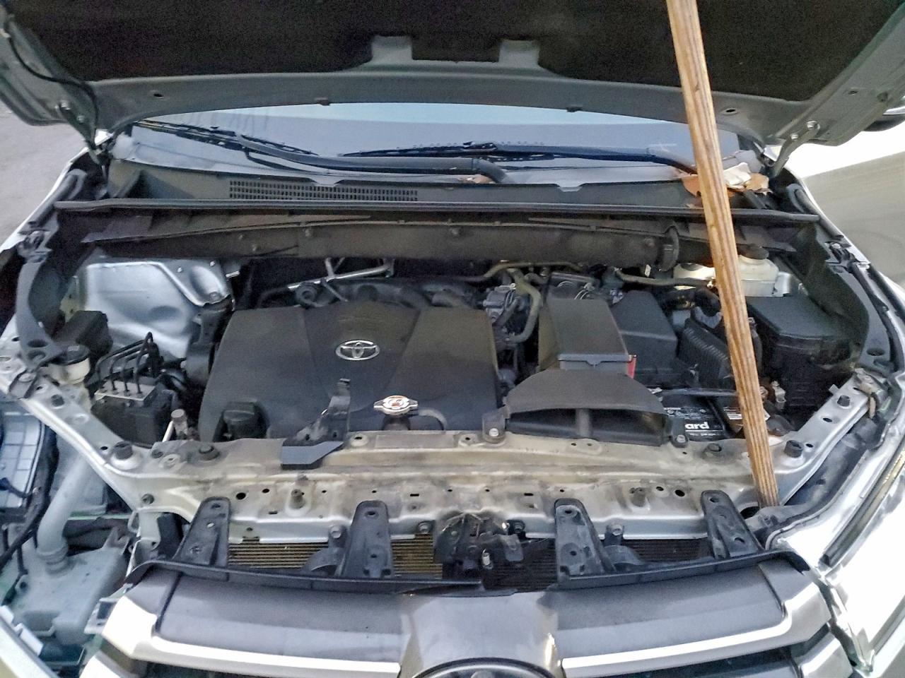 2018 TOYOTA HIGHLANDER