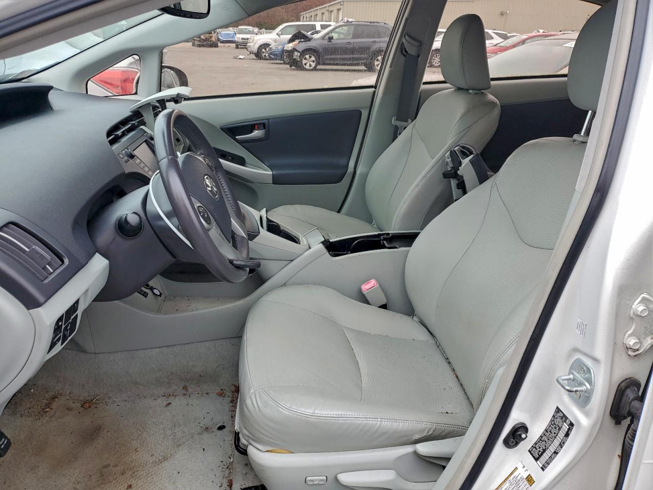 2010 TOYOTA PRIUS