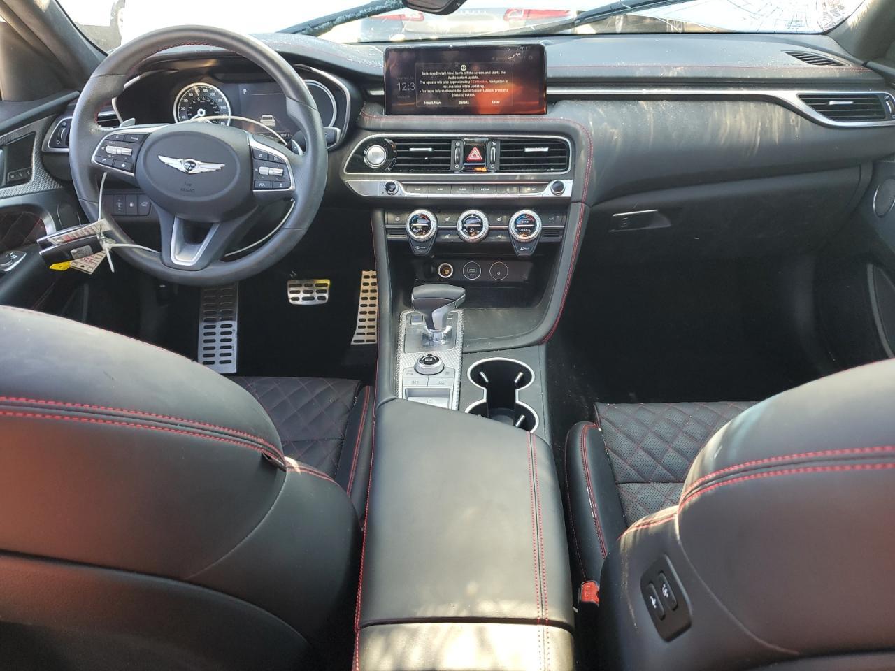 2023 GENESIS G70