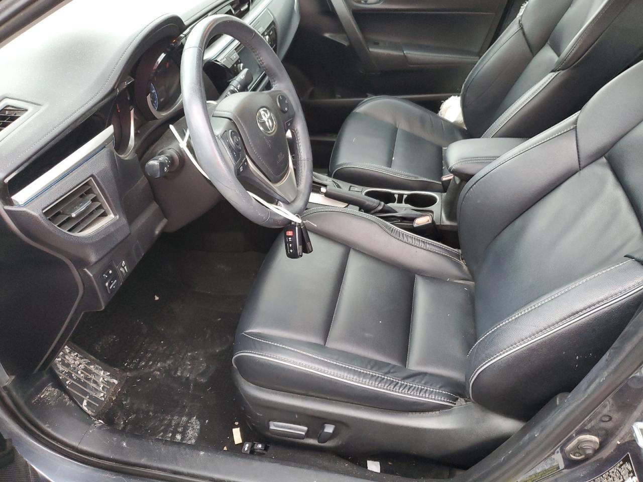 2016 TOYOTA COROLLA