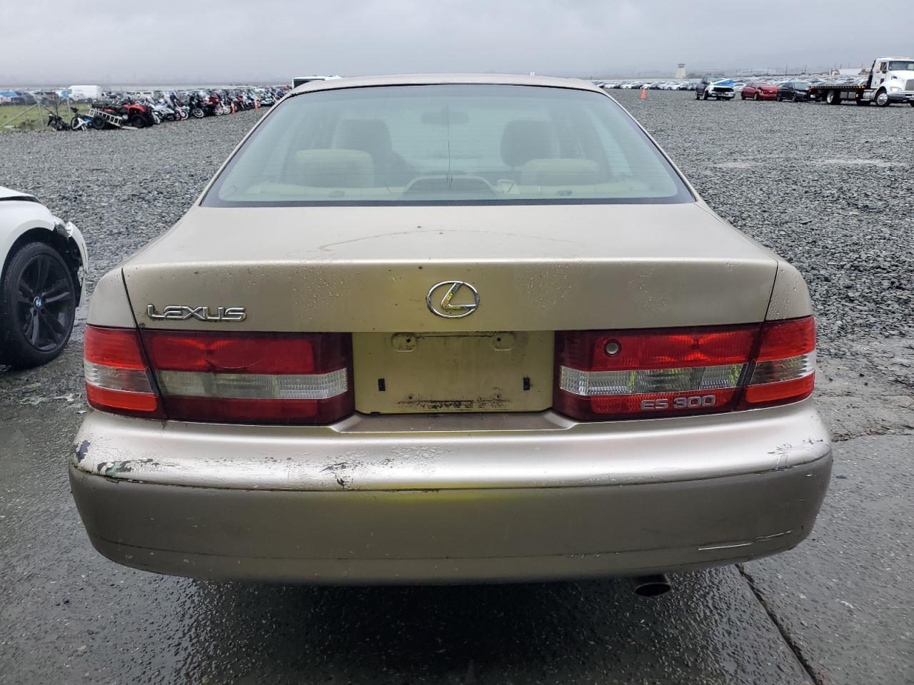 2000 LEXUS Es 300