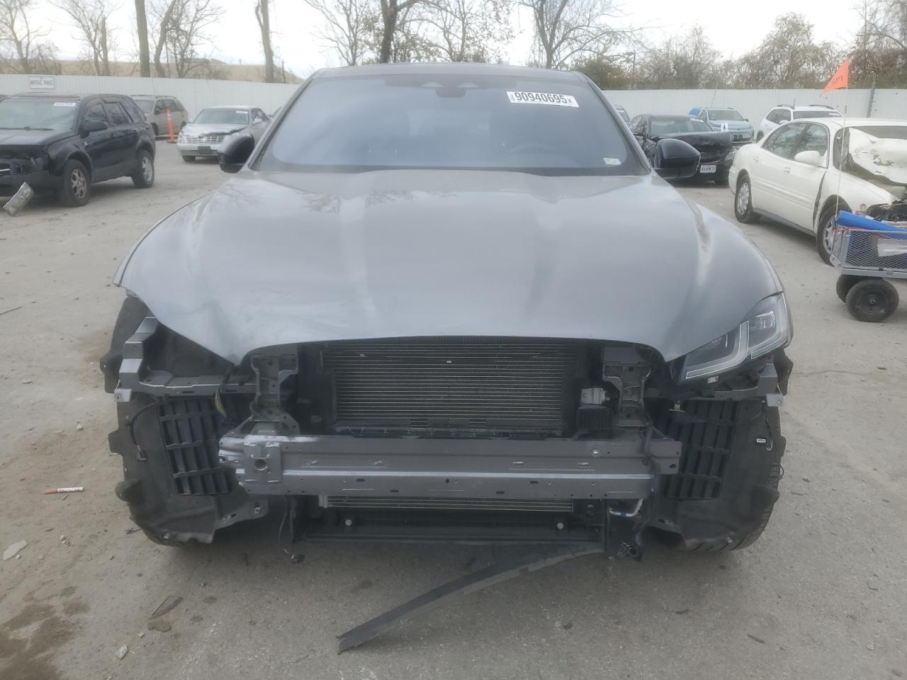 2021 JAGUAR F-Pace