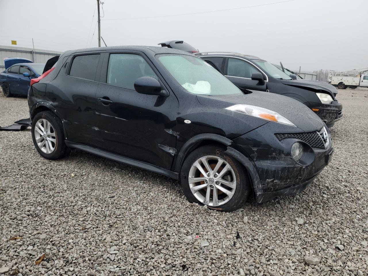 2013 NISSAN Juke