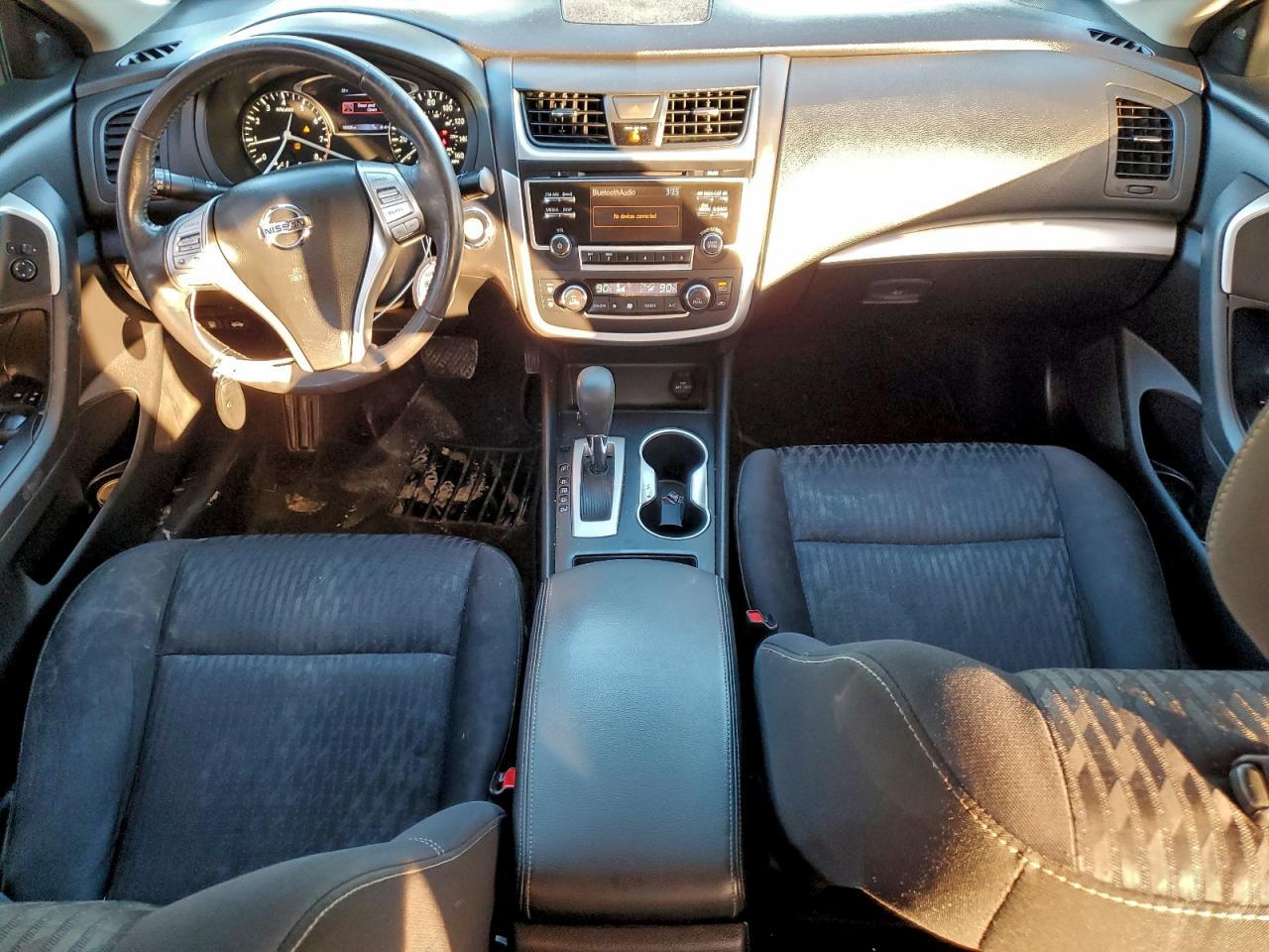 2017 NISSAN ALTIMA
