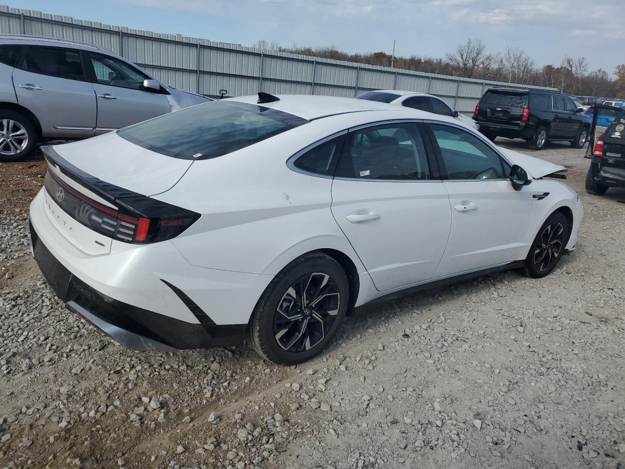 2025 HYUNDAI SONATA