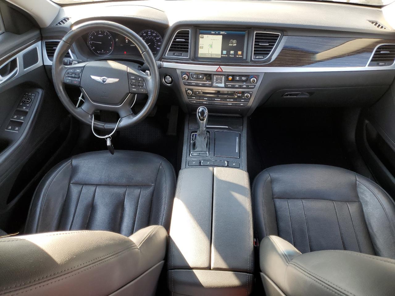 2016 HYUNDAI GENESIS