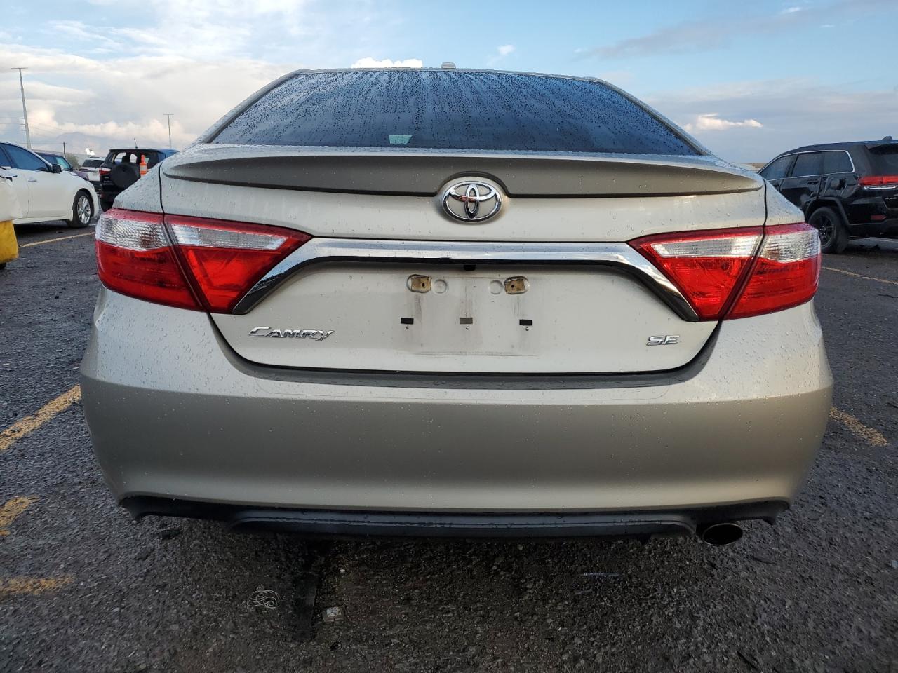 2015 TOYOTA CAMRY