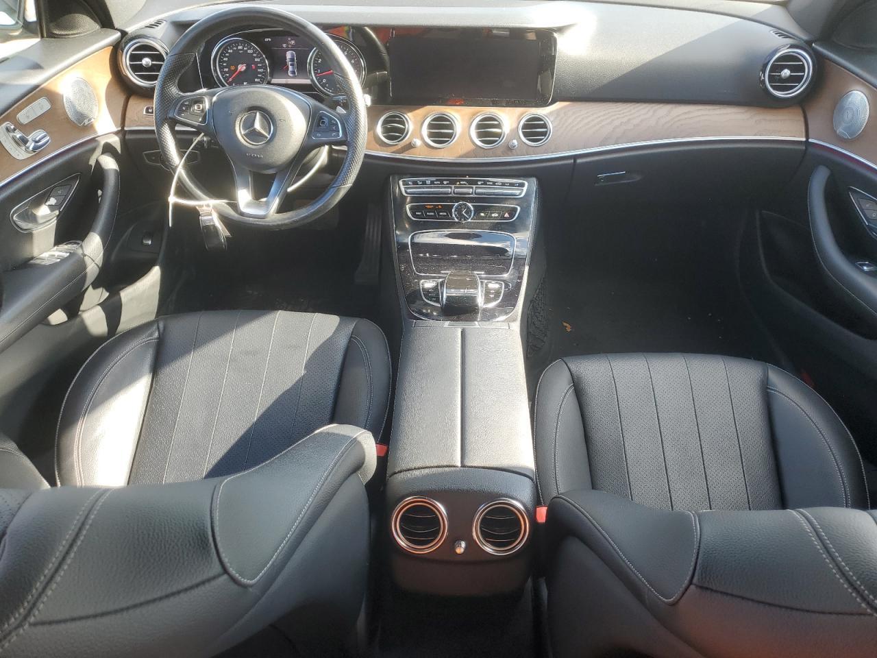 2017 MERCEDES-BENZ E-Class