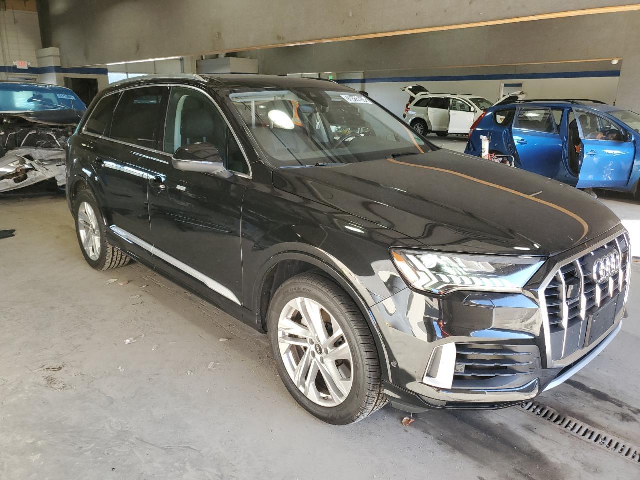2023 AUDI Q7
