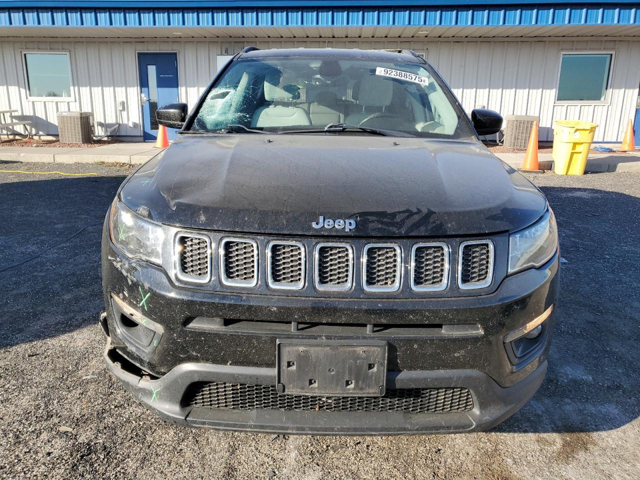 2017 JEEP Compass