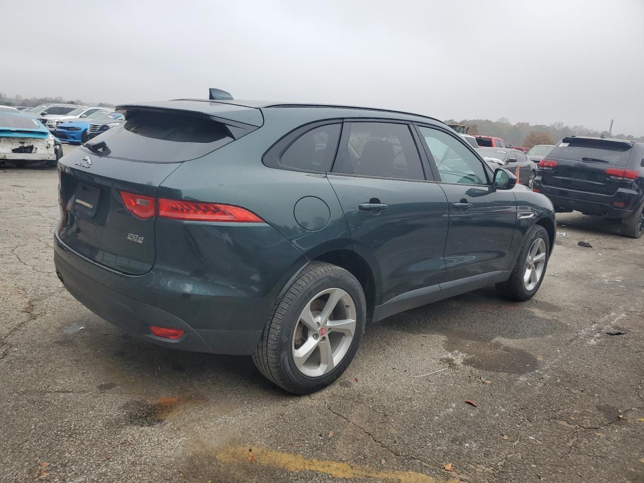 2017 JAGUAR F-Pace