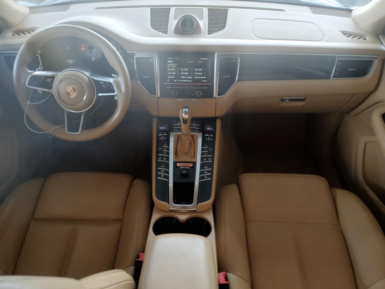2015 PORSCHE Macan