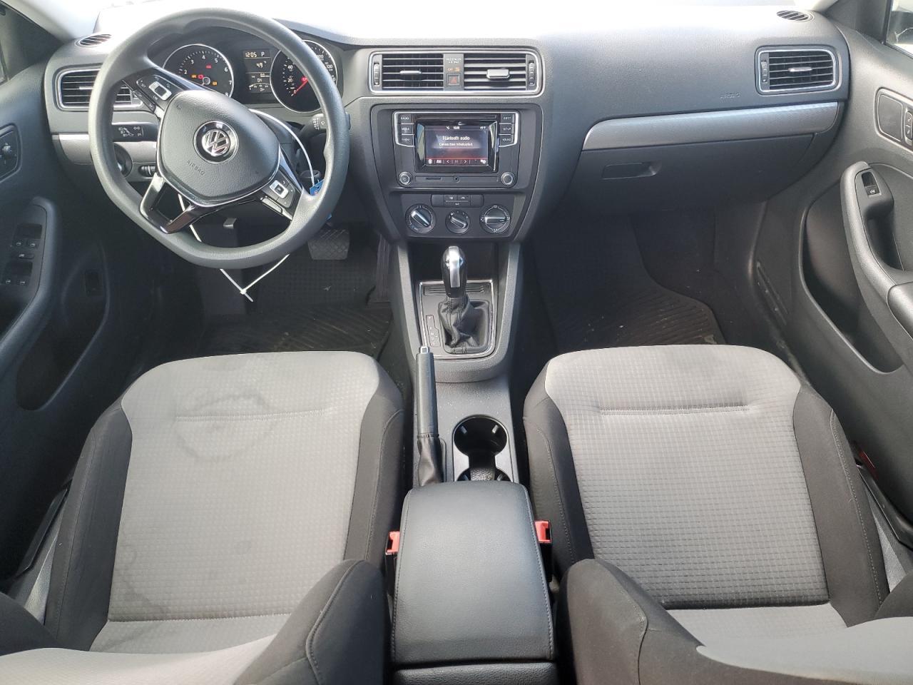 2017 VOLKSWAGEN JETTA