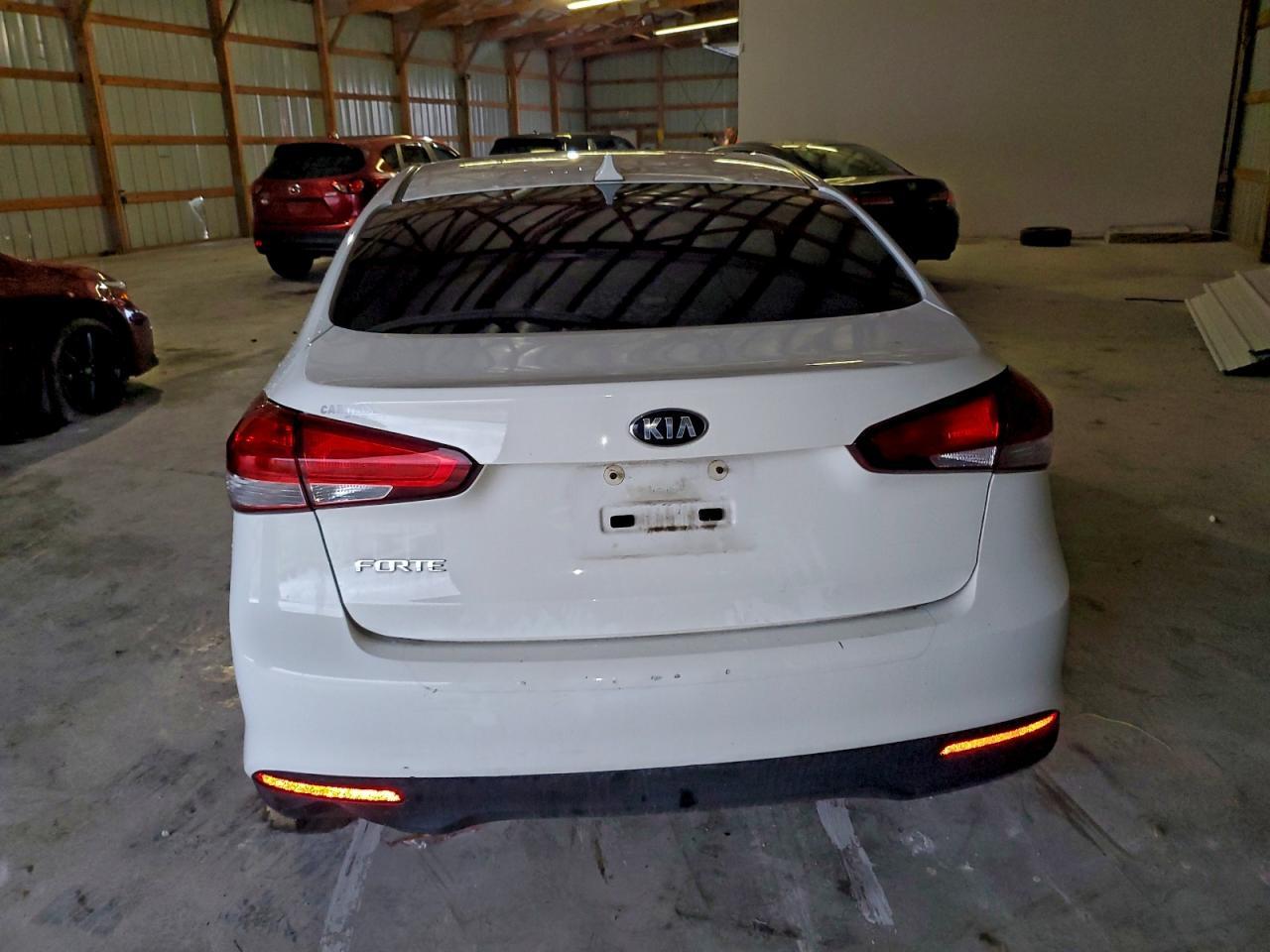 2017 KIA FORTE