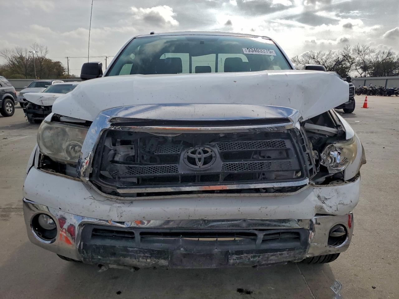 2012 TOYOTA TUNDRA