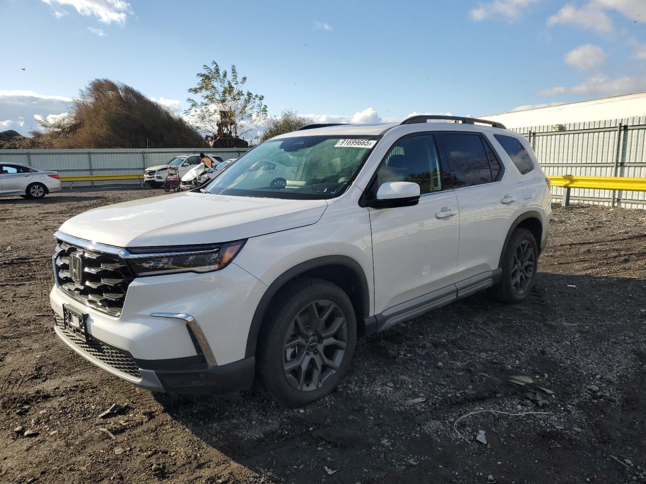 2024 HONDA PILOT