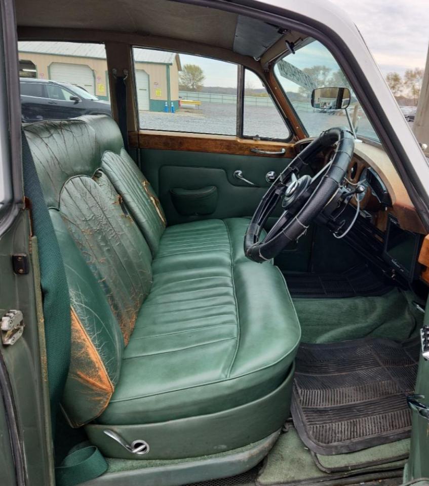 1961 ROLLS-ROYCE