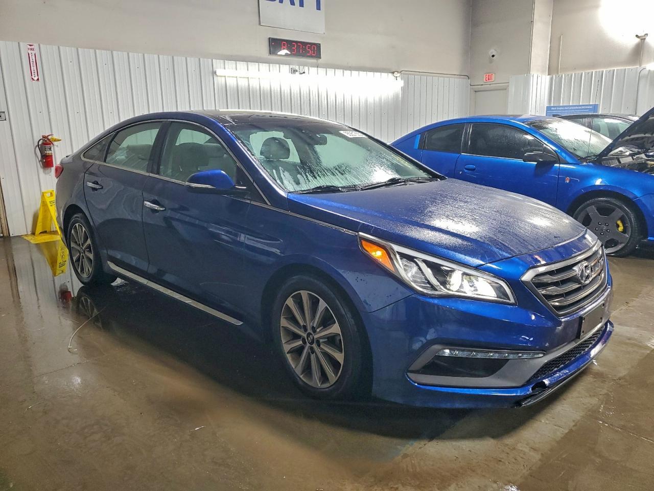 2016 HYUNDAI SONATA