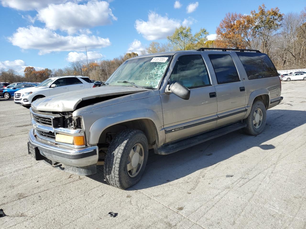 1999 CHEVROLET Suburban