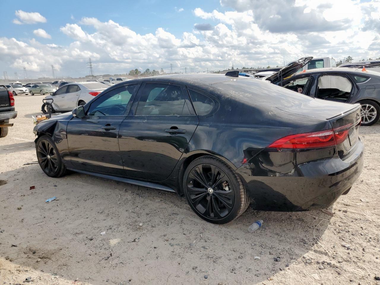 2024 JAGUAR XF