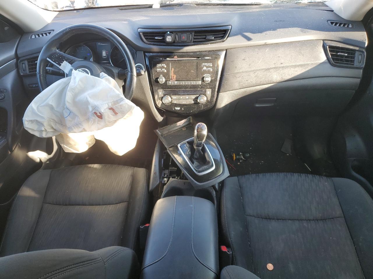 2017 NISSAN ROGUE