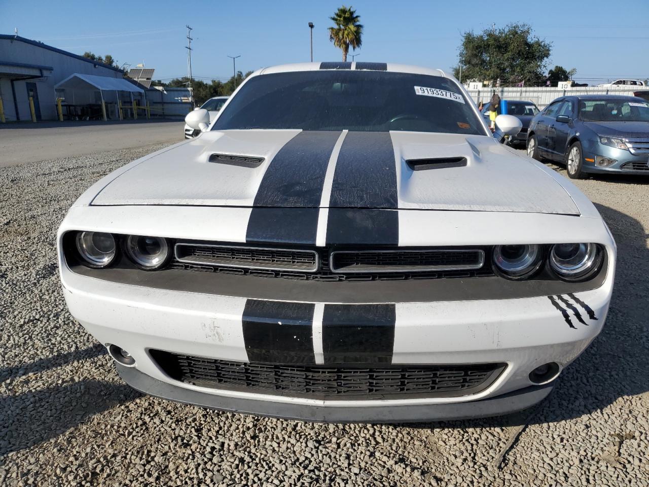 2015 DODGE Challenger