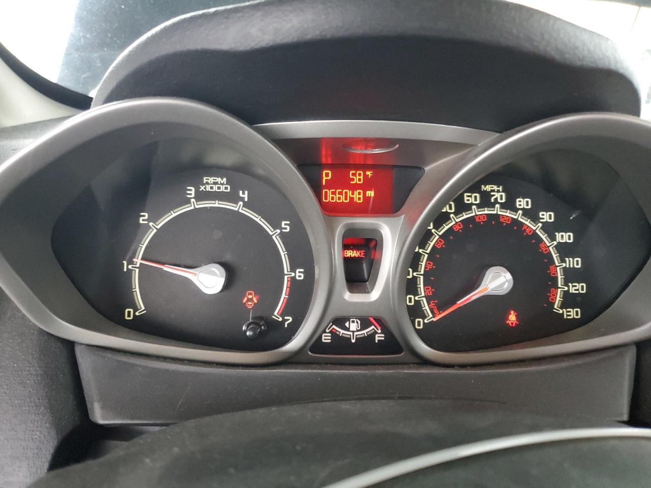 2012 FORD Fiesta