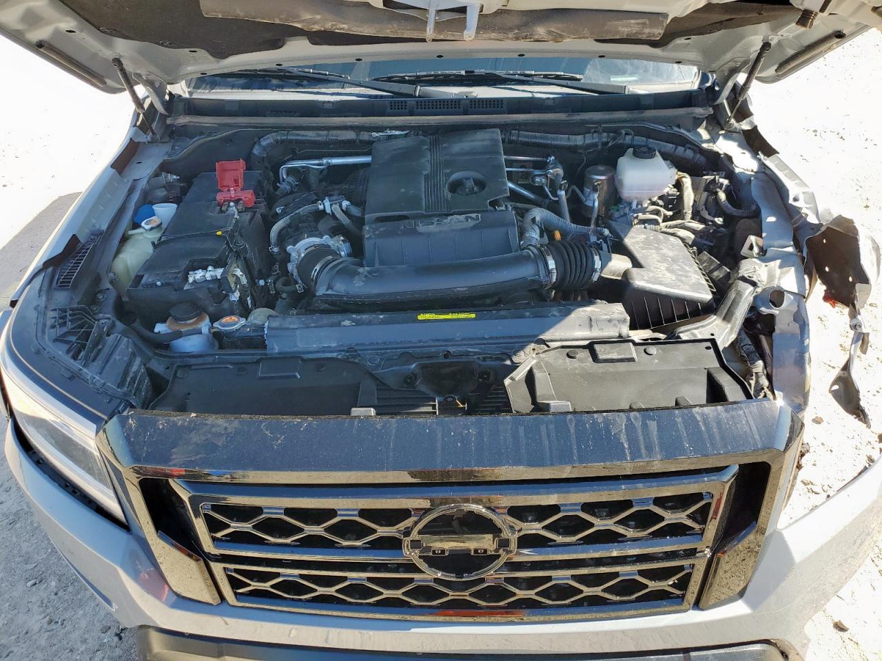 2024 NISSAN Frontier