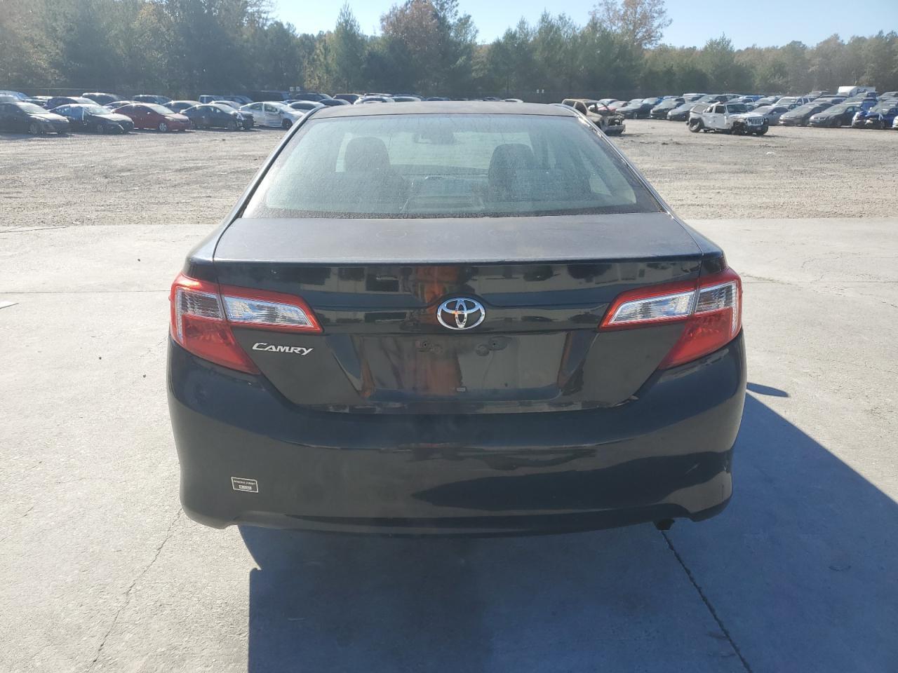 2012 TOYOTA CAMRY