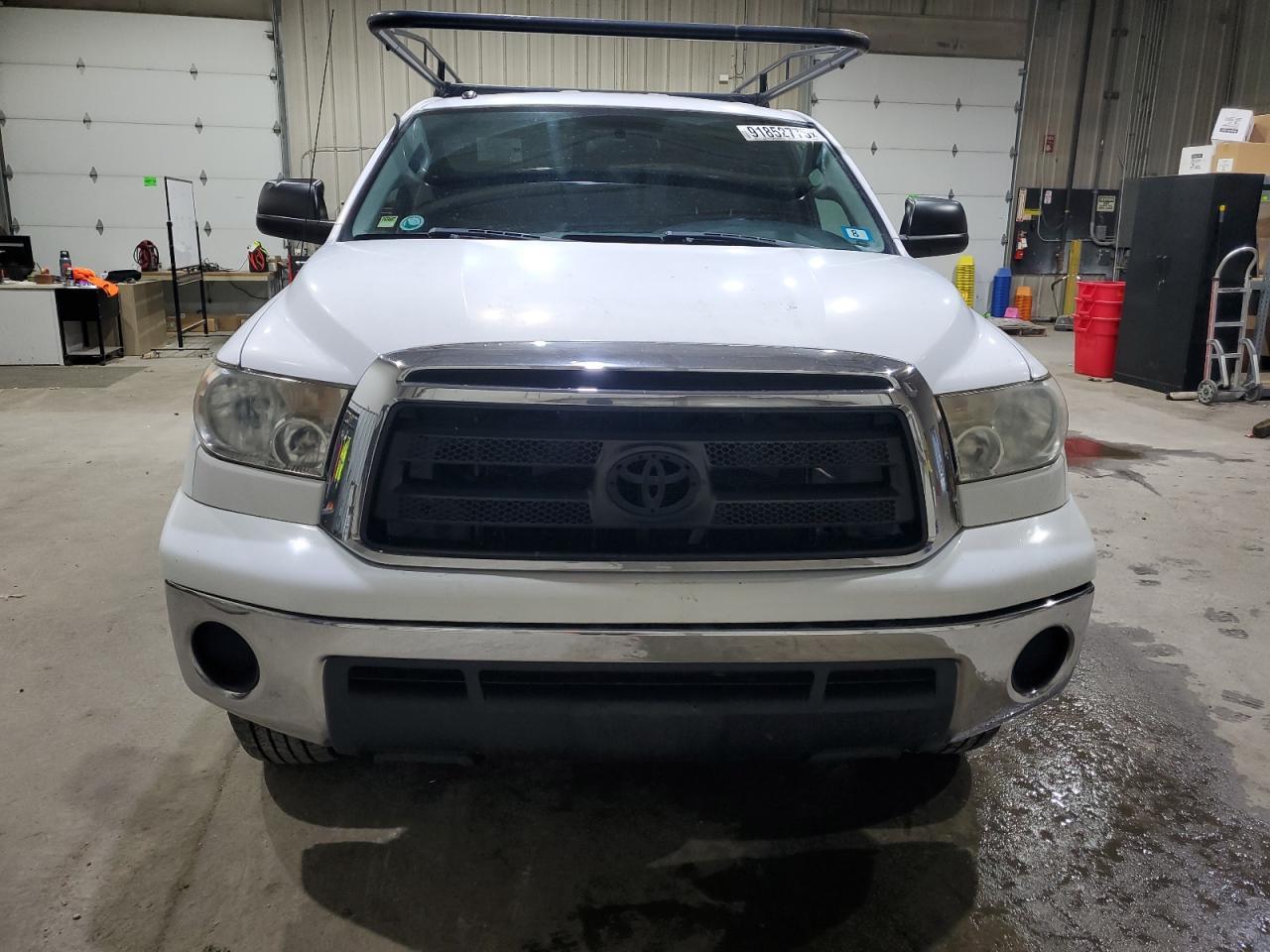 2011 TOYOTA TUNDRA