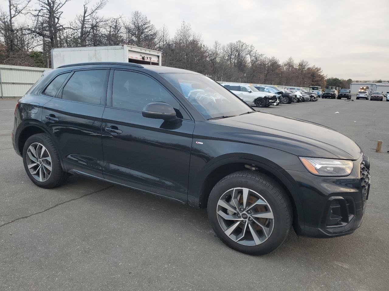 2024 AUDI Q5