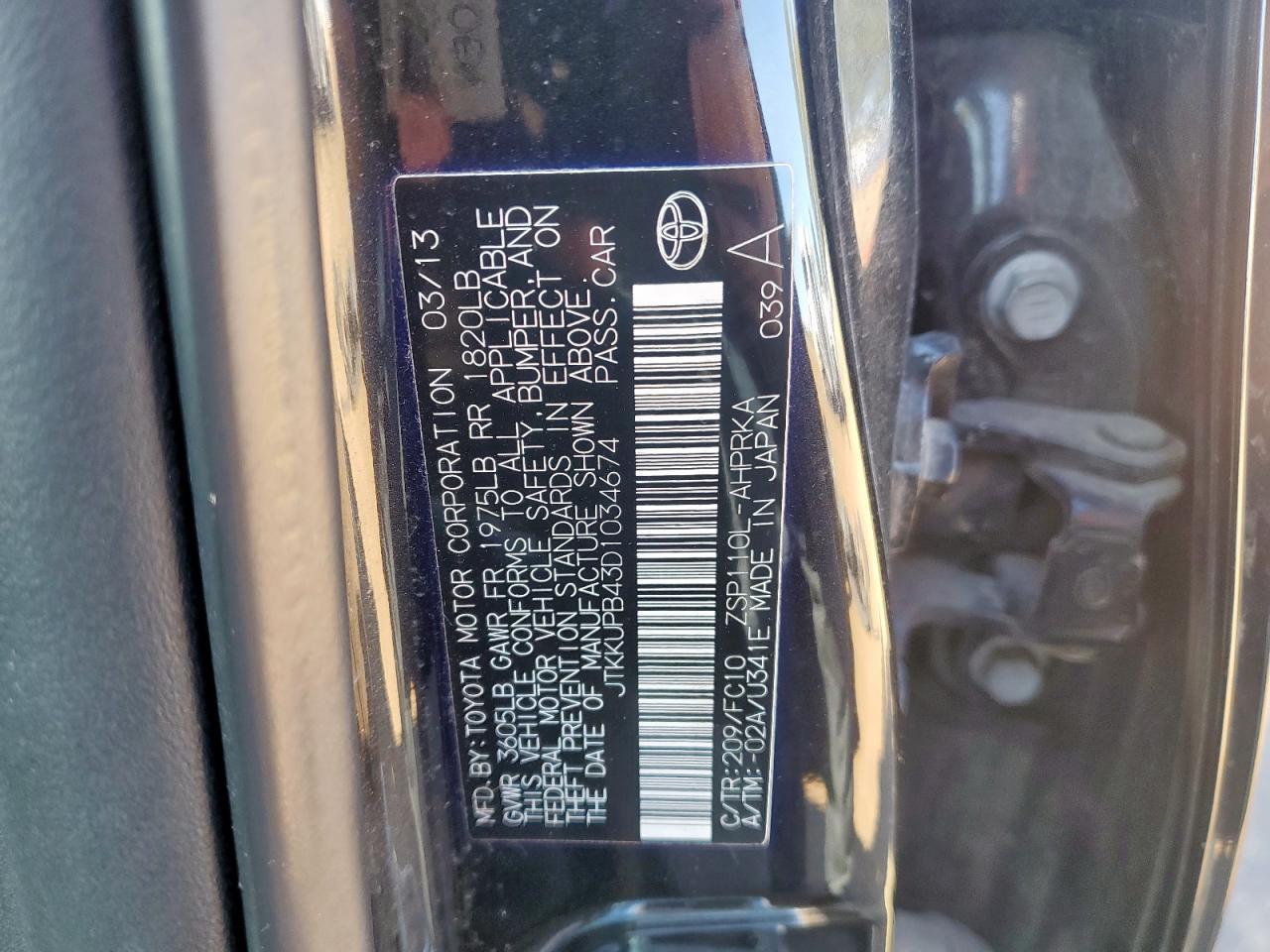 2013 TOYOTA SCION