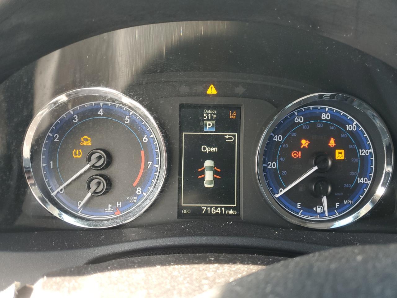2019 TOYOTA COROLLA