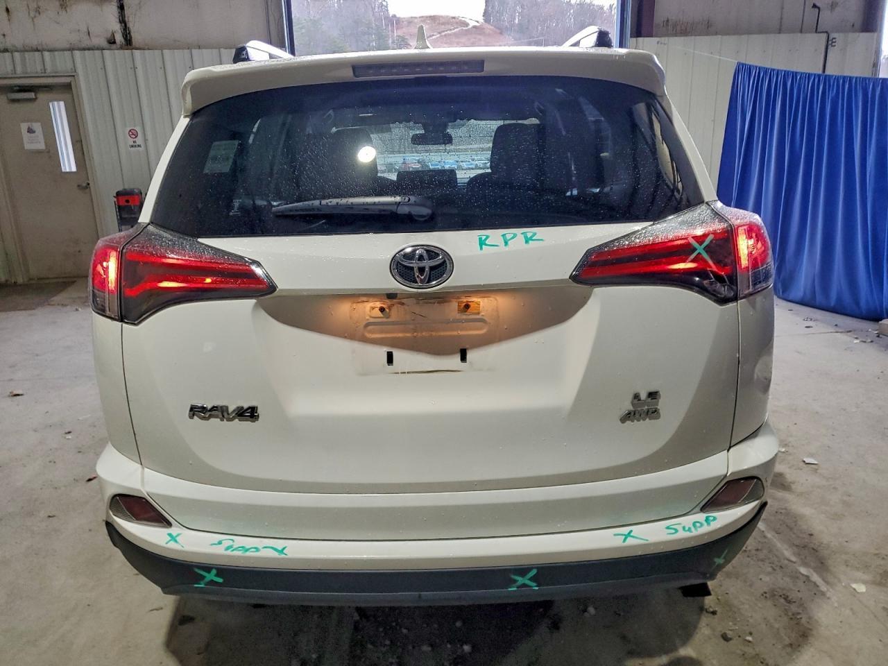 2017 TOYOTA RAV4