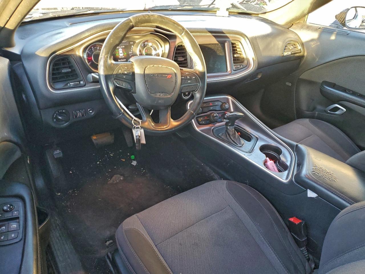 2015 DODGE Challenger