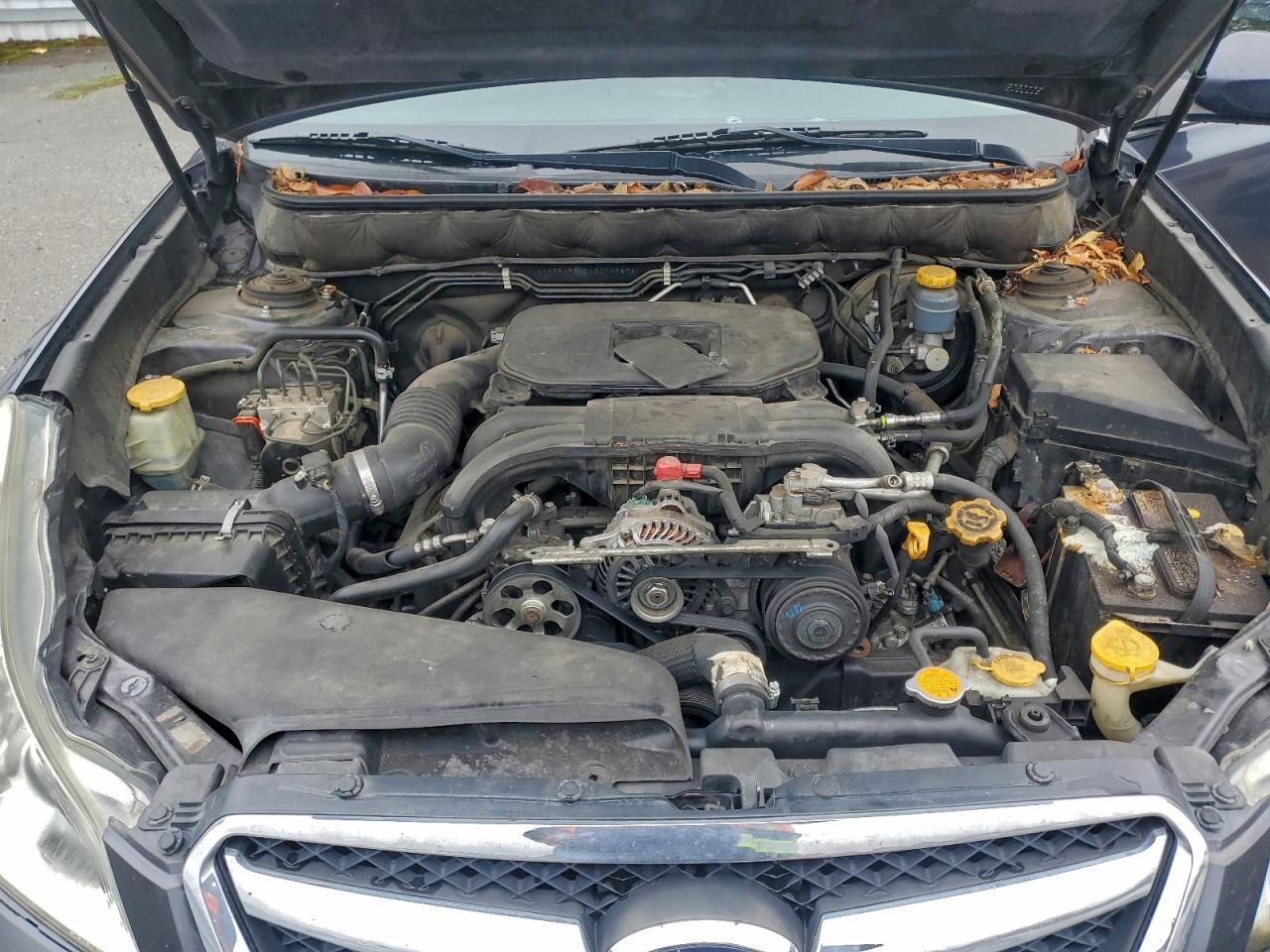 2010 SUBARU Legacy