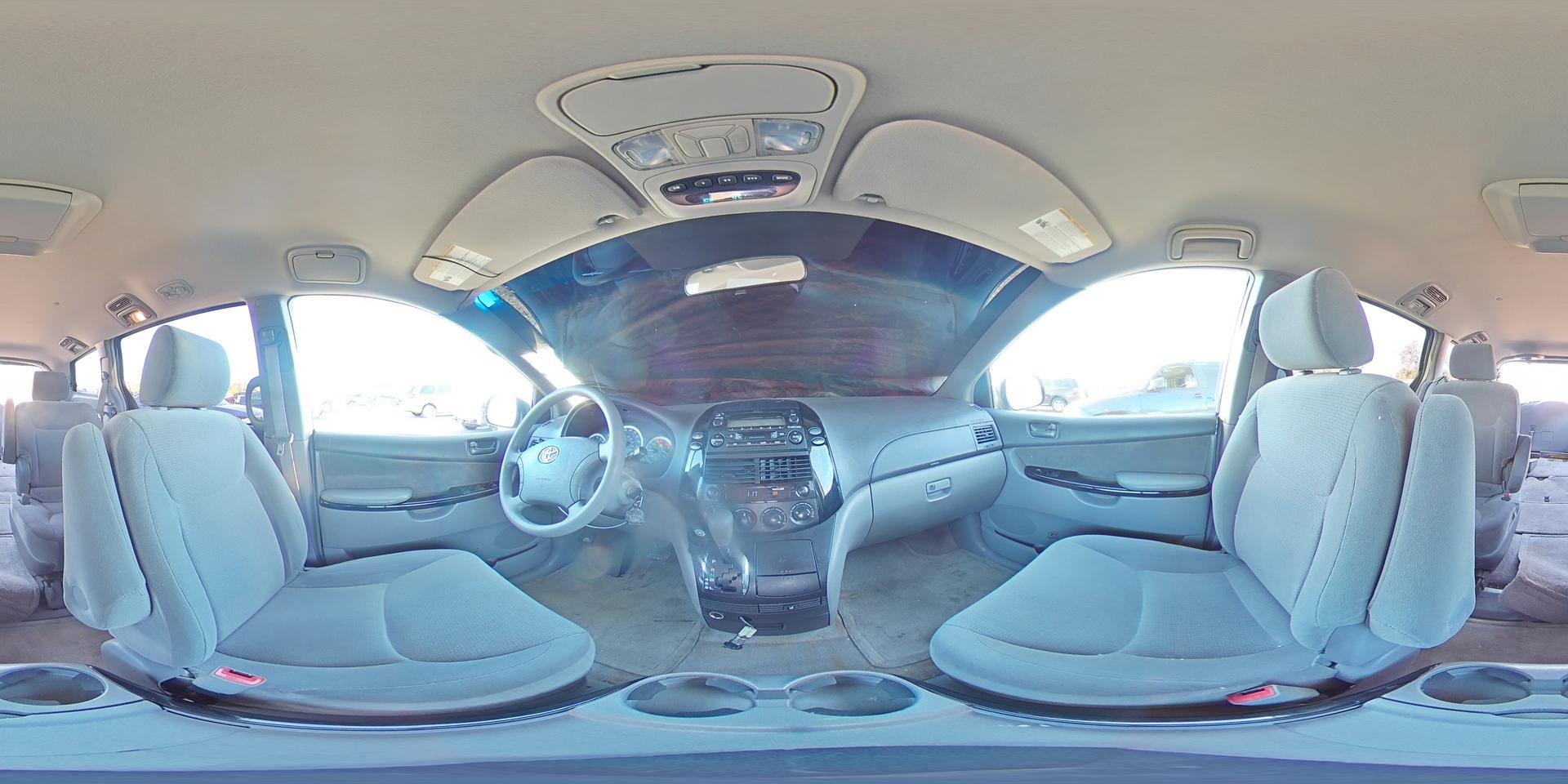 2005 TOYOTA SIENNA