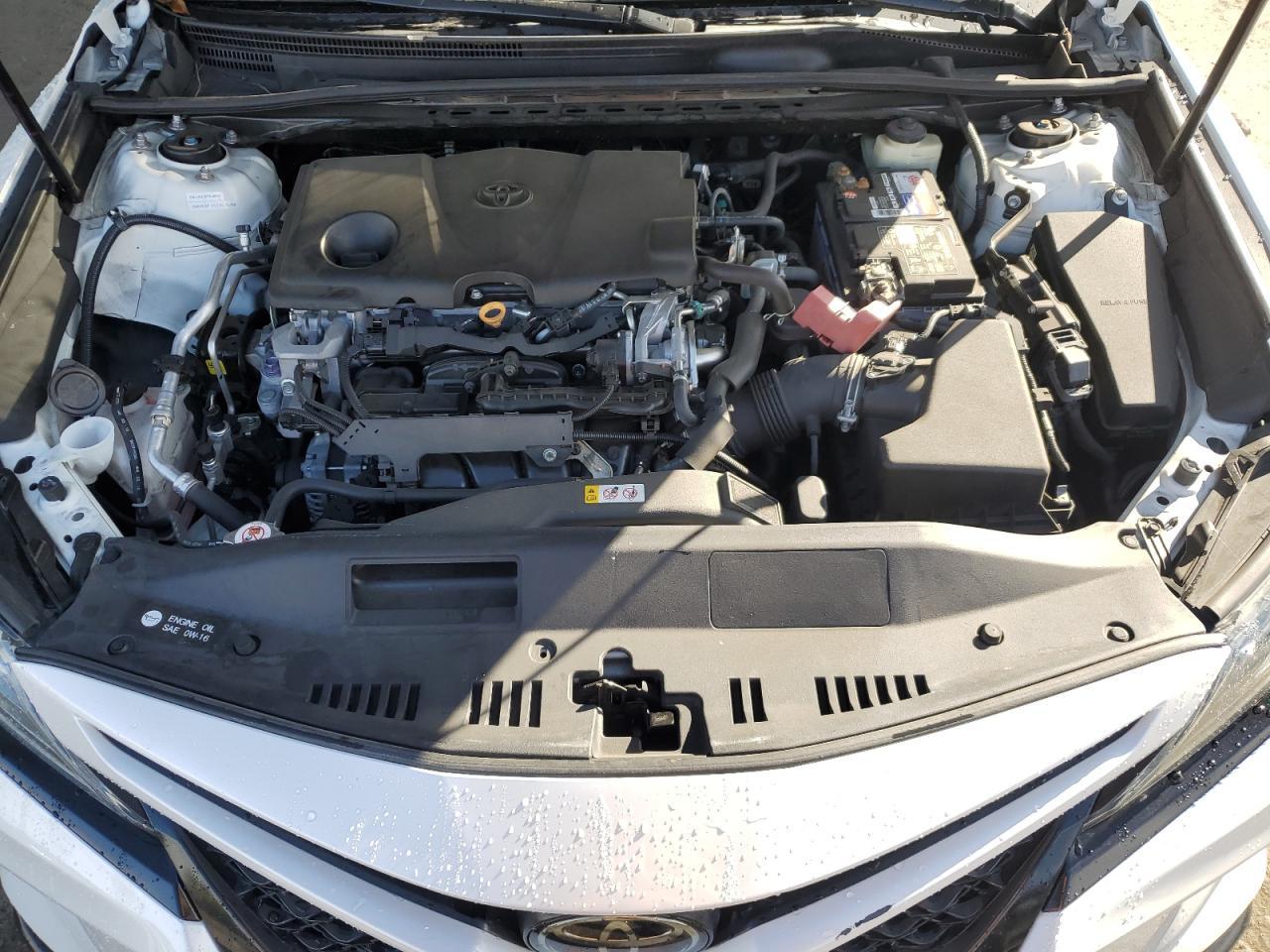 2018 TOYOTA CAMRY