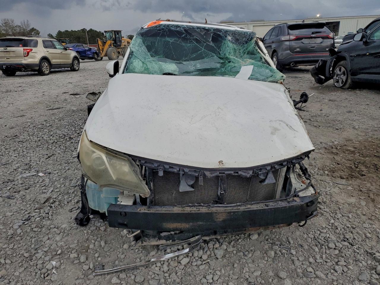 2013 TOYOTA CAMRY