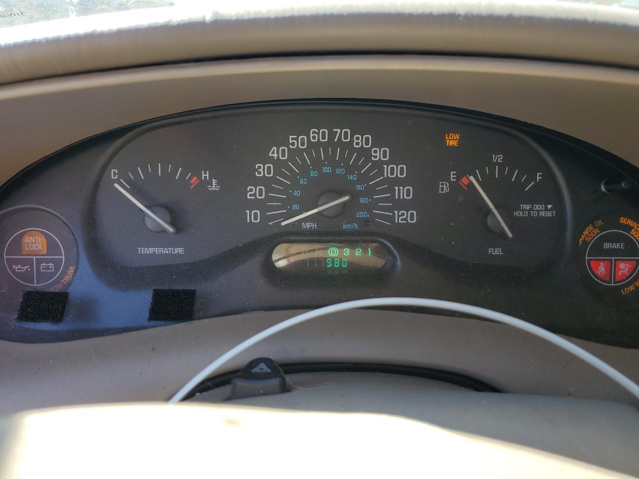 2003 BUICK Century