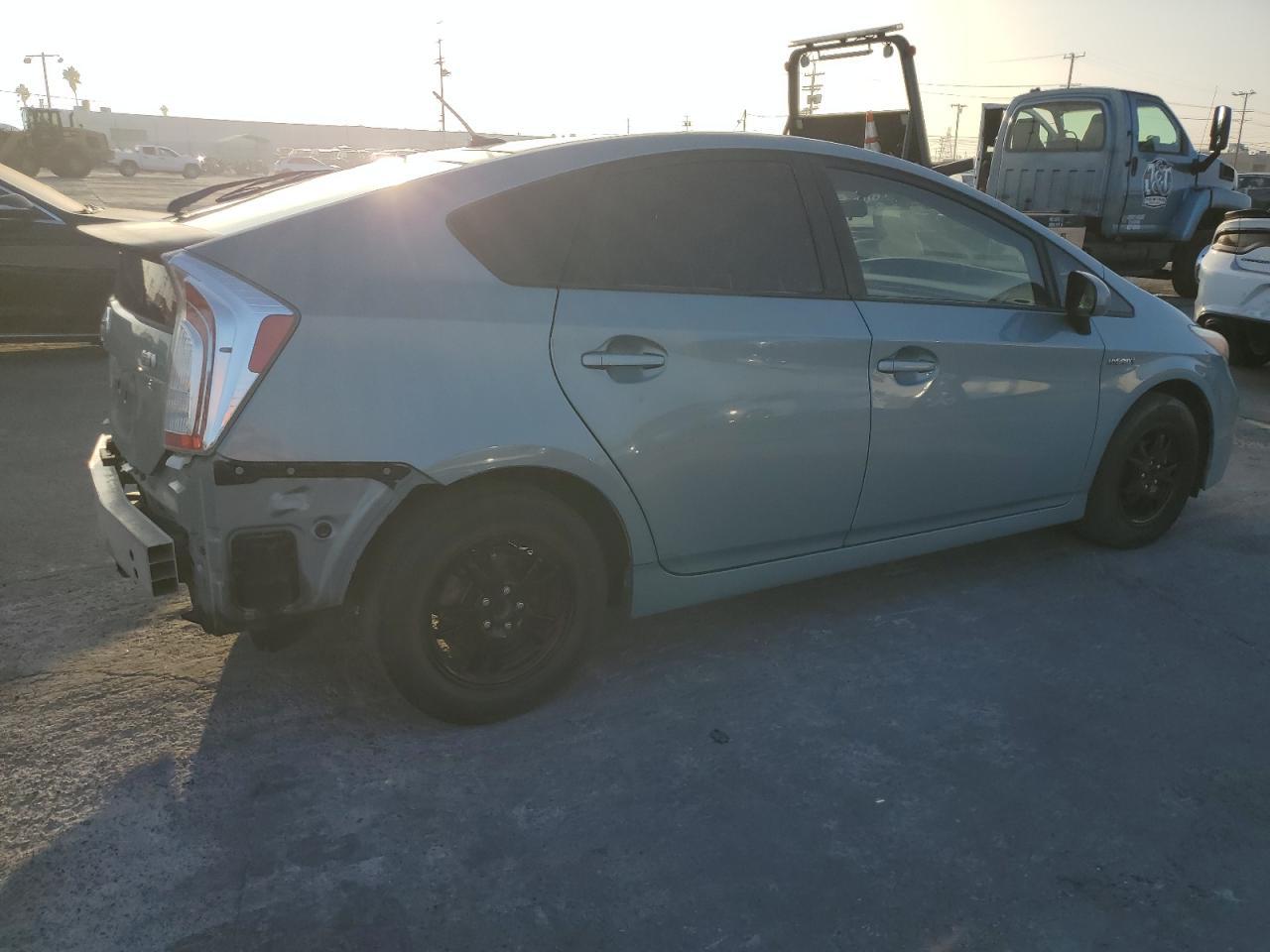 2013 TOYOTA PRIUS