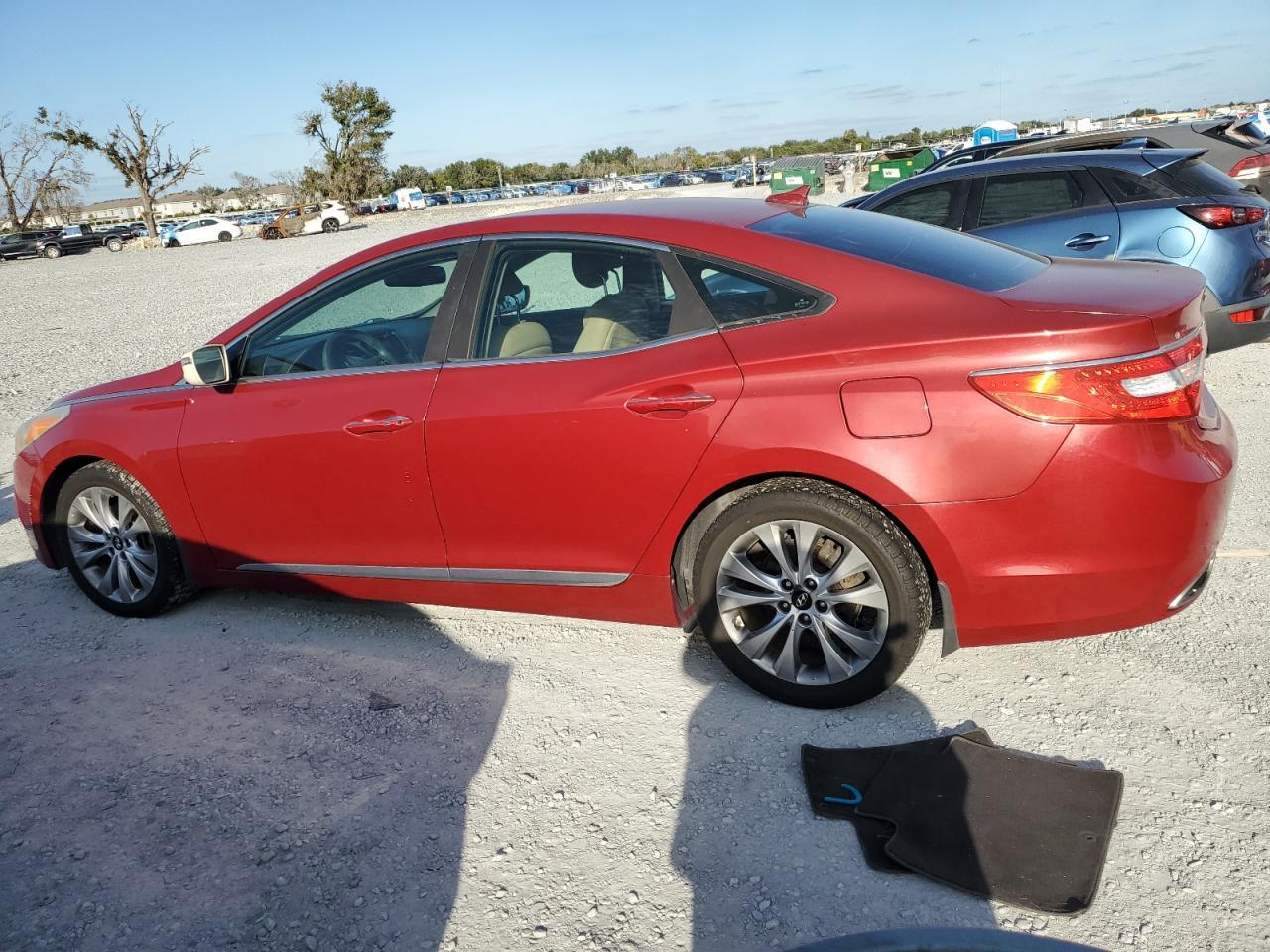 2012 HYUNDAI Azera