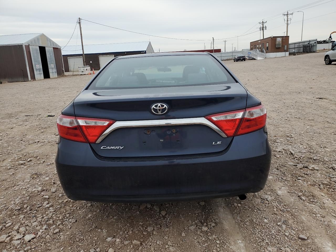 2016 TOYOTA CAMRY