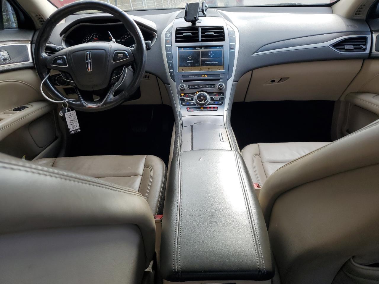 2017 LINCOLN MKZ