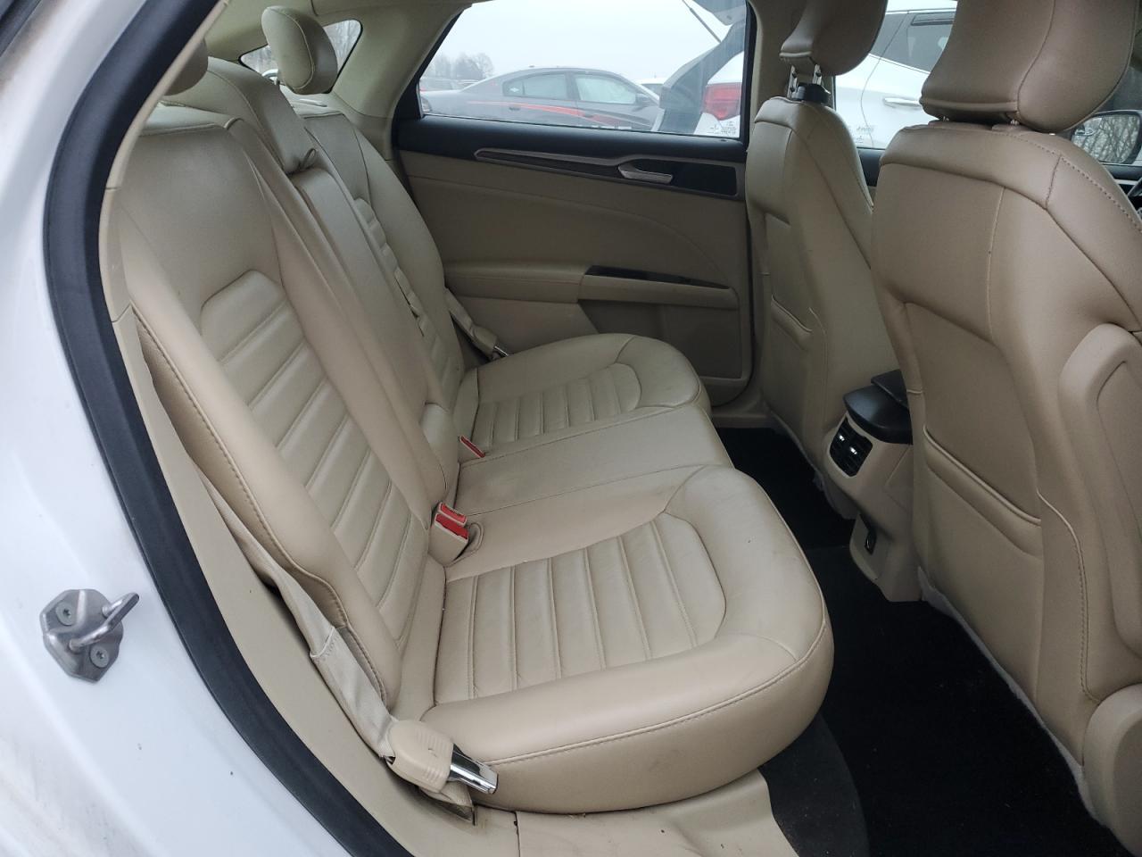 2016 FORD FUSION