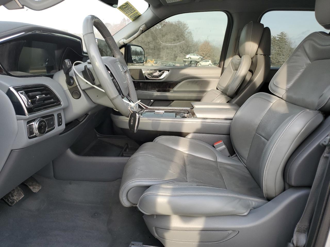 2018 LINCOLN Navigator