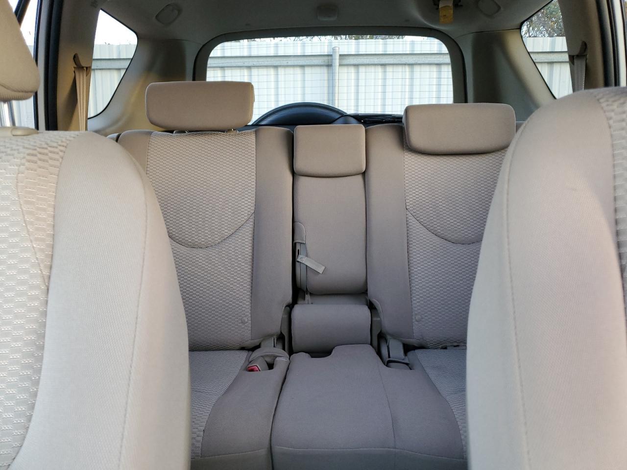 2006 TOYOTA RAV4