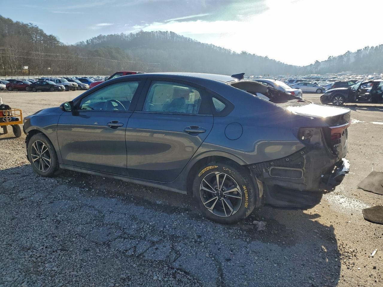 2024 KIA FORTE