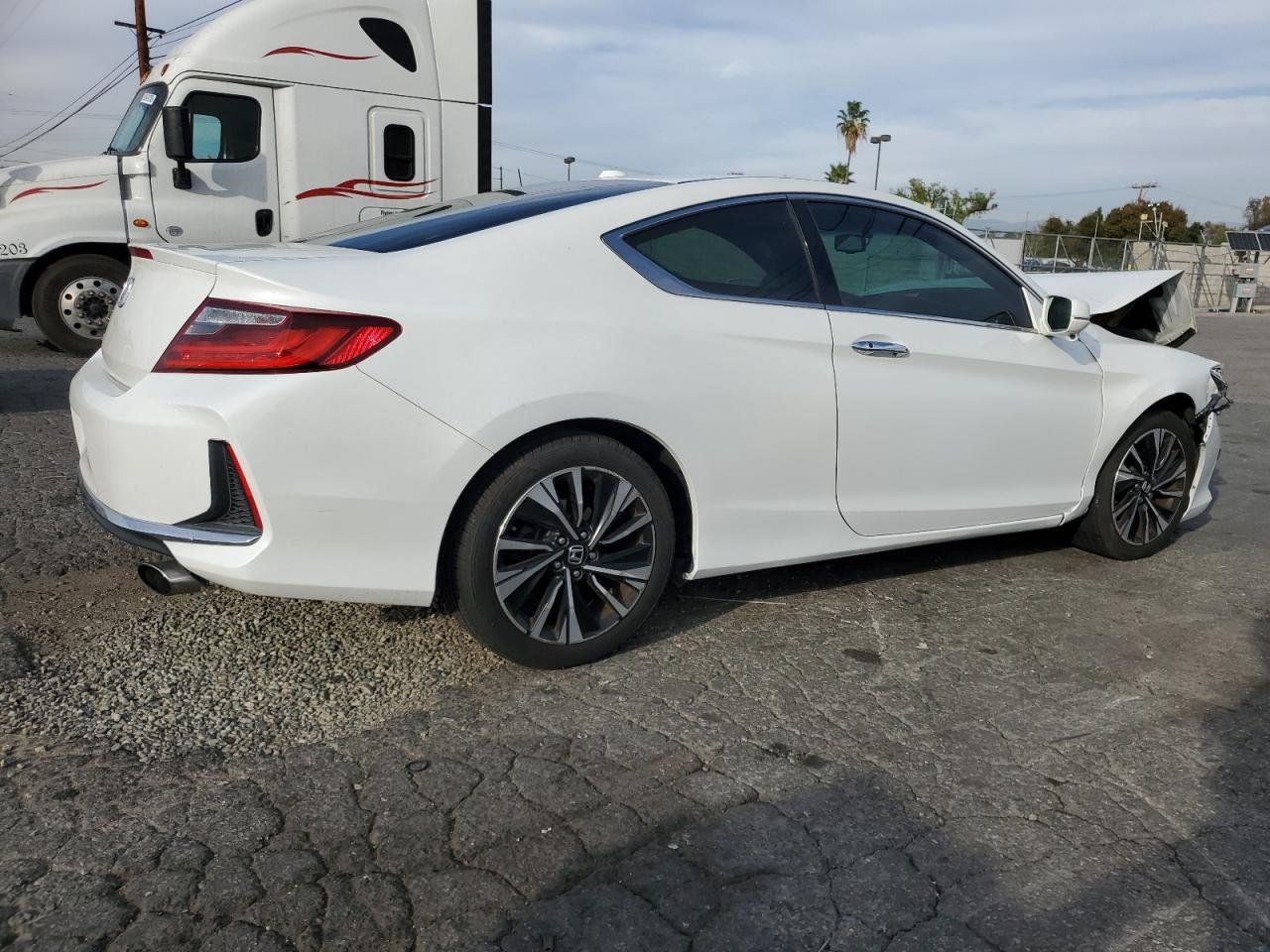 2017 HONDA ACCORD
